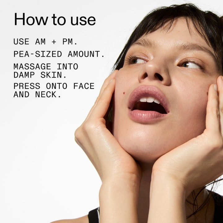 The INKEY List Hyaluronic Acid Serum 30 ml fugtgivende serum med instruktioner om brug på ansigt og hals.