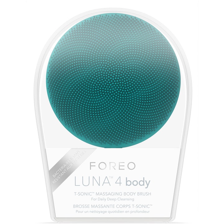 FOREO LUNA 4 body Evergreen 1 stk eksfolierende kropsbørste i mørkegrøn silikone i gennemsigtig emballage