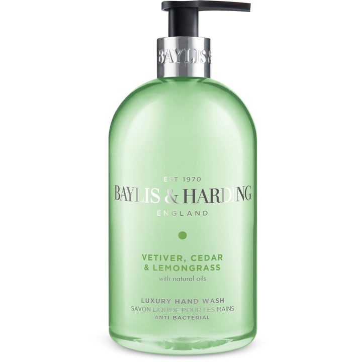 Baylis & Harding Vetiver Cedar & Lemongrass 500 ml flydende håndsæbe i gennemsigtig flaske med sølvpumpe