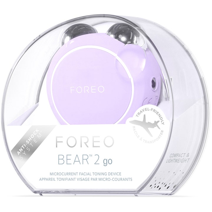 FOREO BEAR 2 go Lavender 1 stk opstrammende mikrostrøm i gennemsigtig rejseetui med sølvkugler