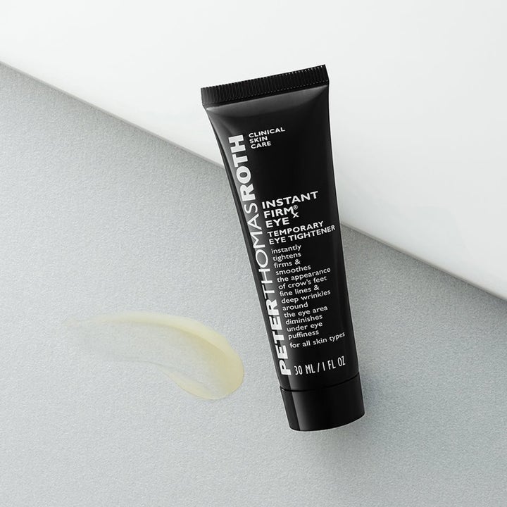 Peter Thomas Roth Instant FirmX Eye 30 ml opstrammende øjencreme i sort tube med en let gel-konsistens