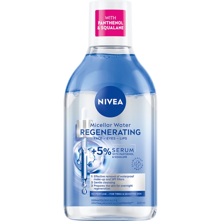 Nivea Micellar Water Regenerating 400ml regenererende rens i klar flaske med blåligt indhold og hvidt skruelåg
