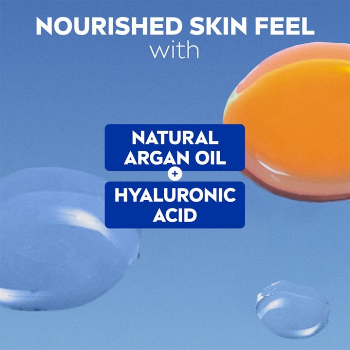NIVEA Cleansing Cream Caring 150 ml ansigtsrens med arganolie og hyaluronsyre dråber der giver næret hud