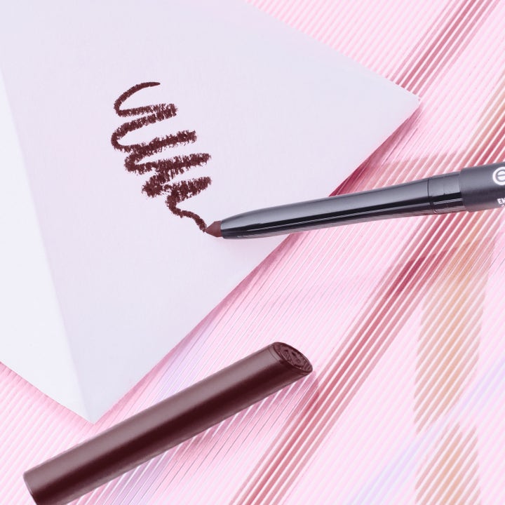 8H Matte Comfort Lipliner