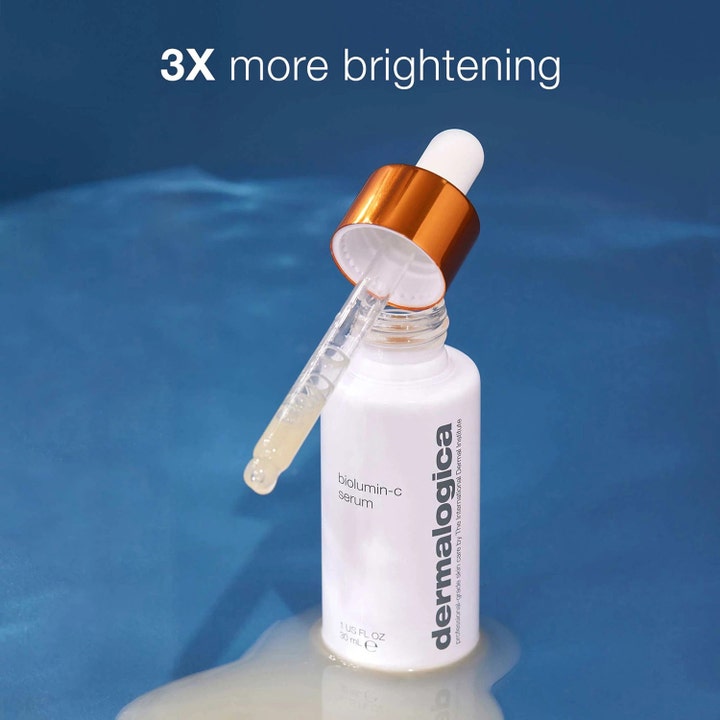 Dermalogica Biolumin-C Serum 30 ml lysner huden vist i hvid flaske med orange pipette og teksten 3X more brightening