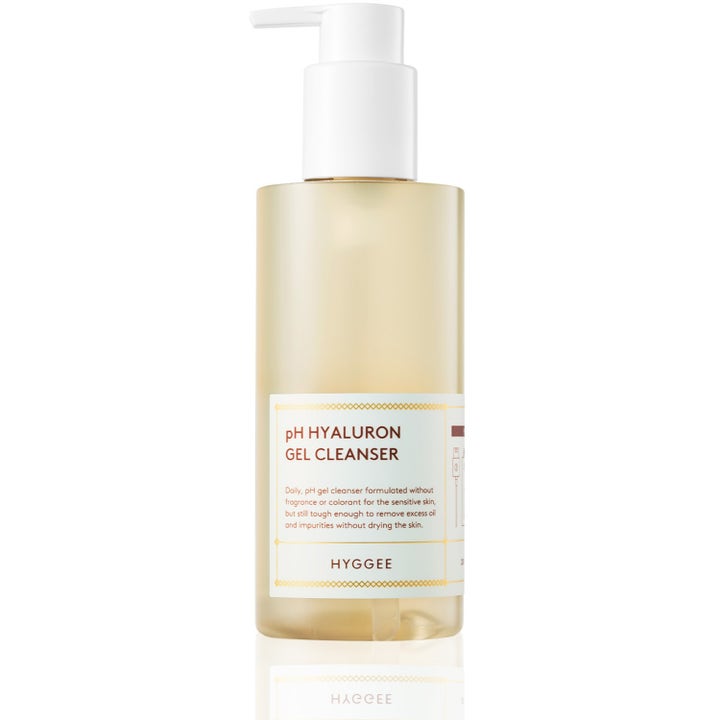 Hyggee pH Hyaluron Gel Cleanser 200 ml fugtgivende ansigtsrens i mat plastflaske med hvid pumpe