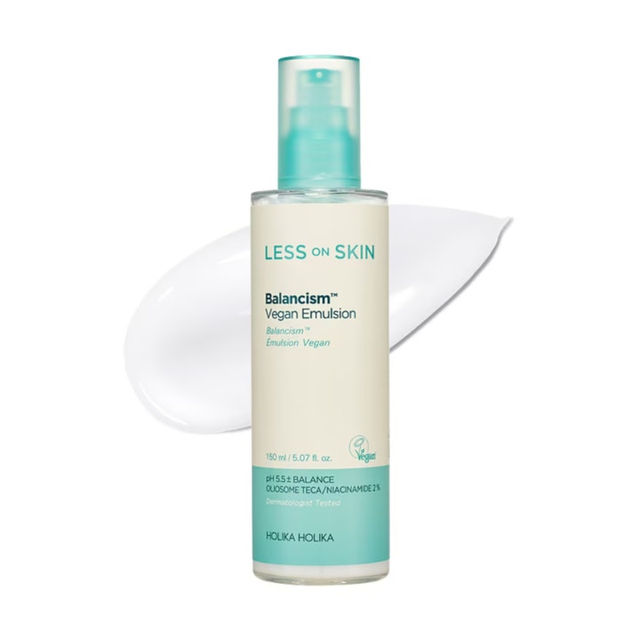 Holika Holika Less On Skin Balancism Vegan Emulsion 150 ml balancerende emulsion i pumpeflaske med hvid cremet tekstur.