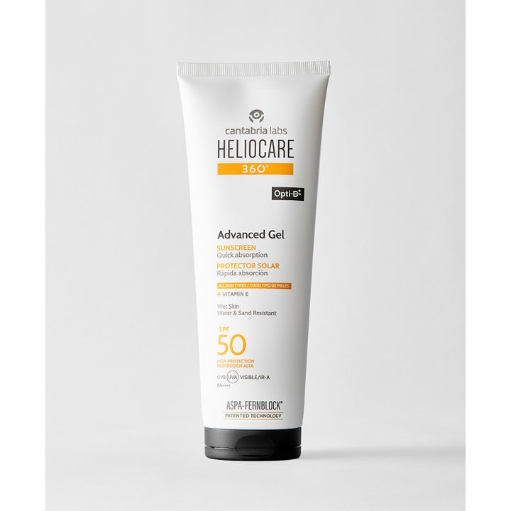Heliocare Advanced Gel SPF 50 250 ml solcreme i hvid tube med sort låg der giver hurtig absorption.