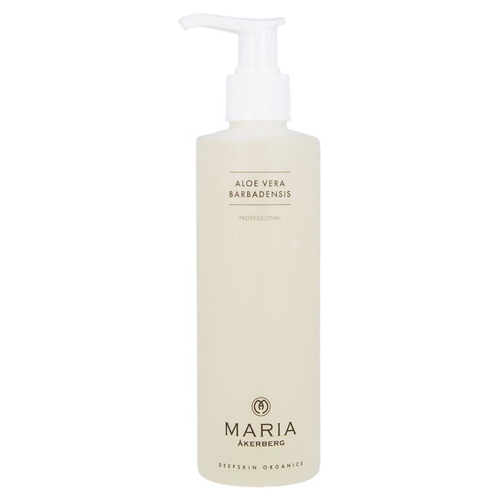 Maria Åkerberg Aloe Vera Barbadensis 500 ml kølende gel i en frostet hvid pumpeflaske med sort tekst.