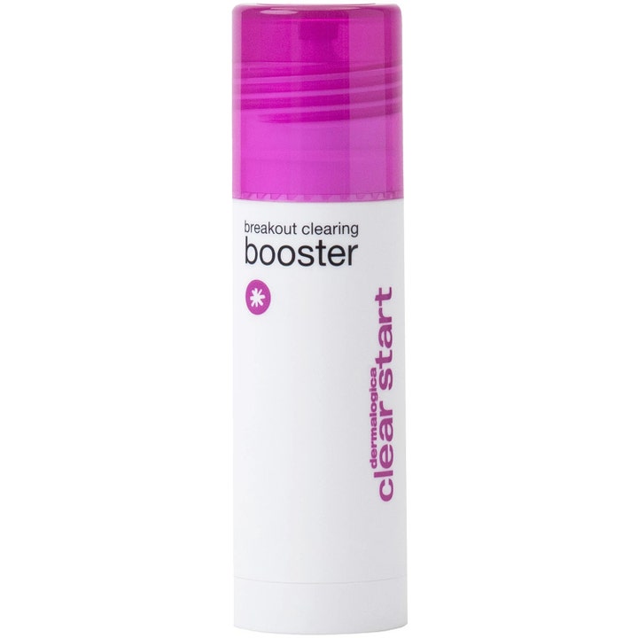 Dermalogica Clear Start Breakout Clearing Booster 30 ml mod urenheder i hvid cylinderflaske med lilla gennemsigtigt låg