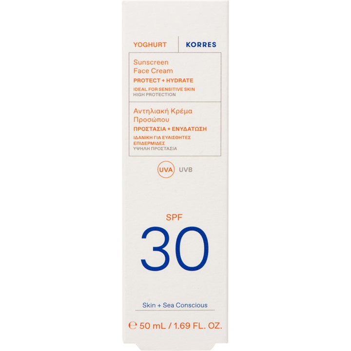 KORRES Yoghurt Face Sunscreen SPF30 50 ml i hvid yderemballage der beskytter og fugter sensitiv hud.