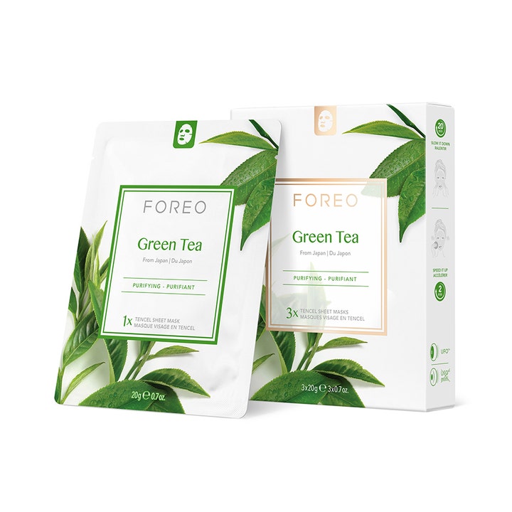 Foreo Green Tea 3x20g rensende sheet maske i hvid æske og pose dekoreret med friske grønne teblade