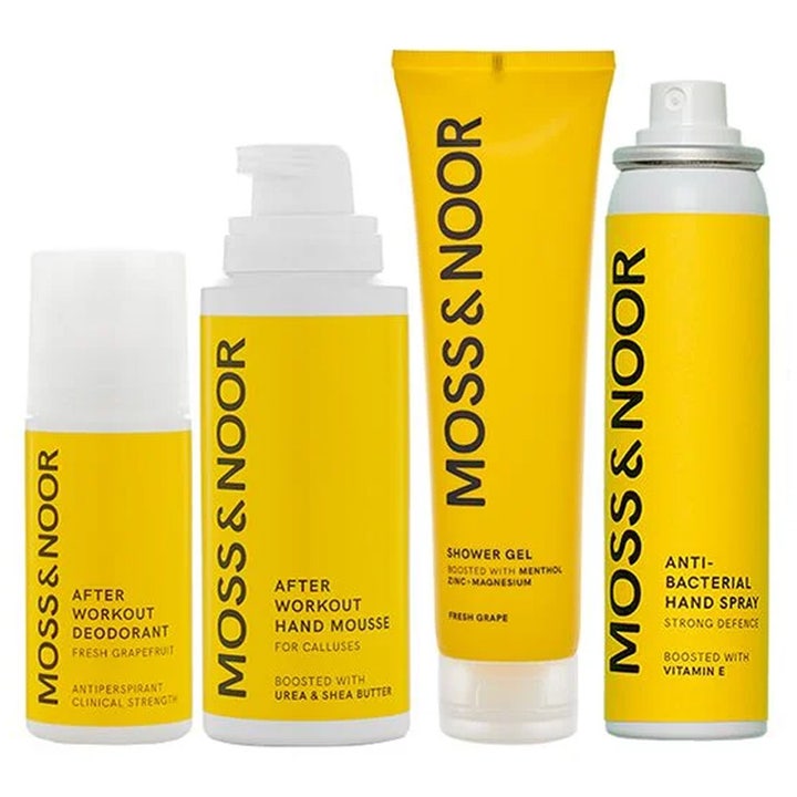 Moss & Noor After Workout sæt med 4 dele opfriskende kropspleje i de ikoniske gule og hvide emballager.