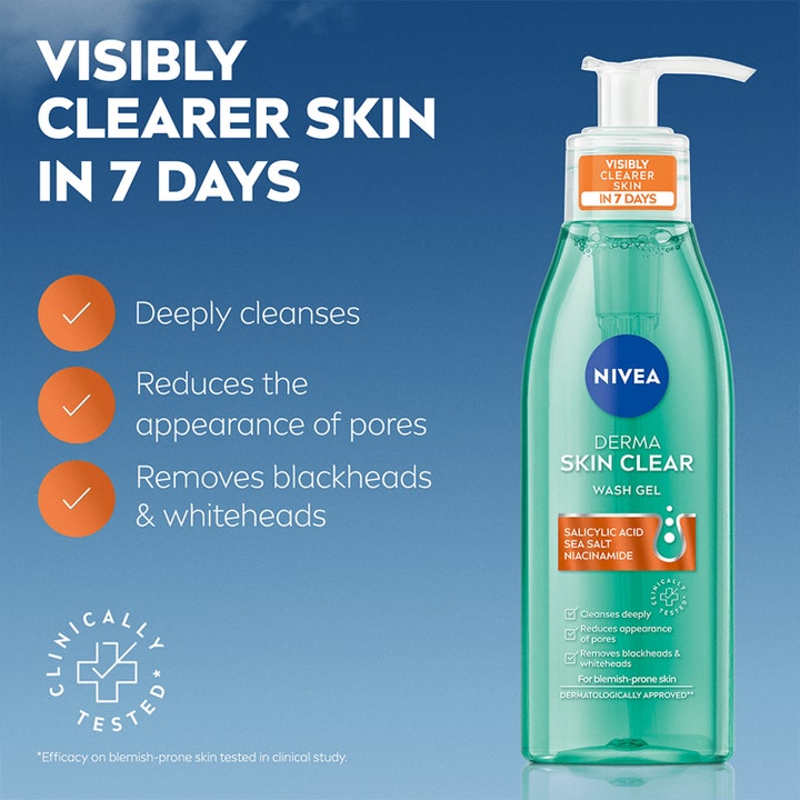 NIVEA Derma Skin Clear Wash Gel 150 ml ansigtsrens i grøn pumpeflaske giver synligt renere hud på 7 dage.