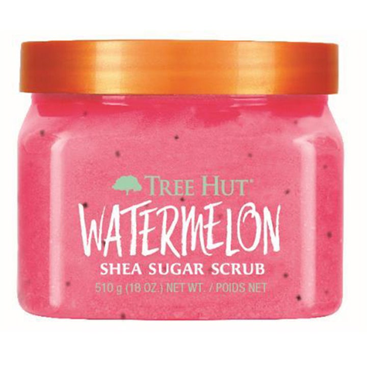 Tree Hut Watermelon Shea Sugar Scrub 510g eksfolierende kropsskrub i lyserød farve med små sorte kerner og orange låg