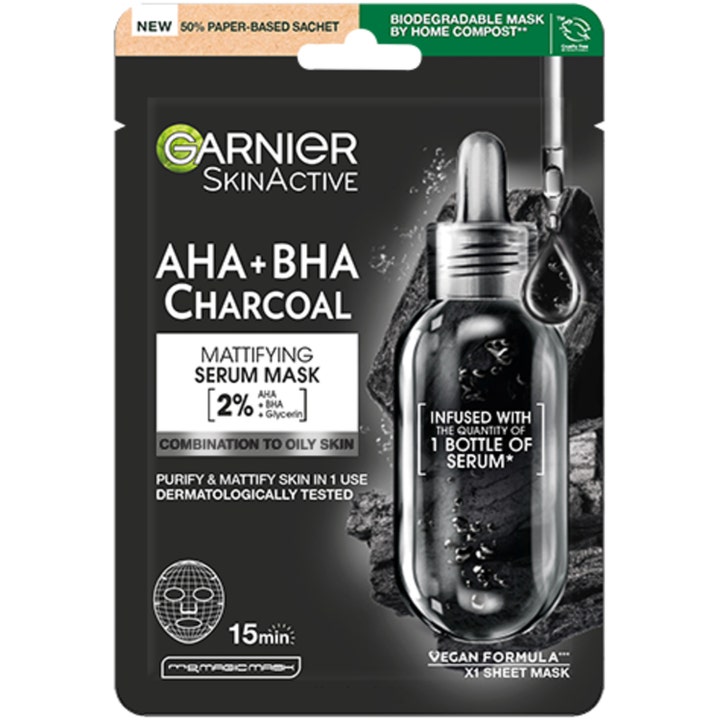 Garnier SkinActive AHA + BHA Charcoal 28 g sheet mask til fedtet hud i sort pose med serumflaske og kul.