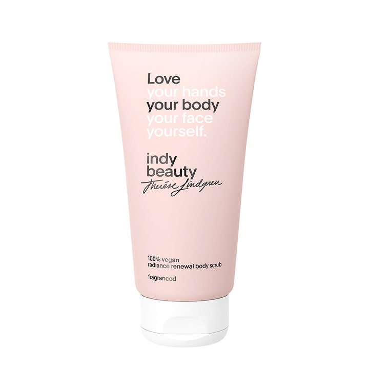 Indy Beauty Radiance Renewal Body Scrub eksfolierende kropspleje der giver glød i en lyserød tube med hvidt låg
