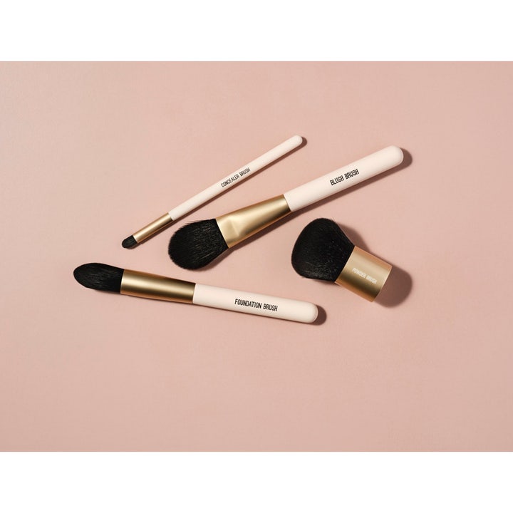 Blush Brush