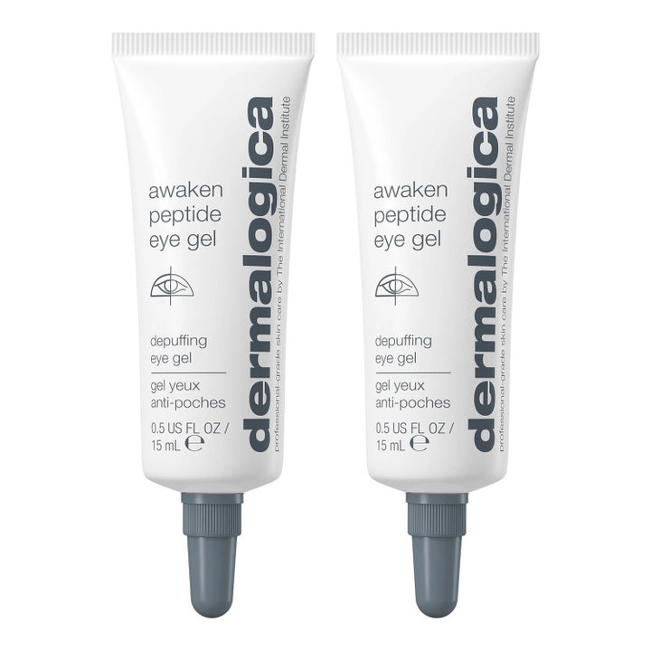 Dermalogica Awaken Peptide Eye Gel 15 ml modvirker hævelser vist som to hvide tuber med grå låg.