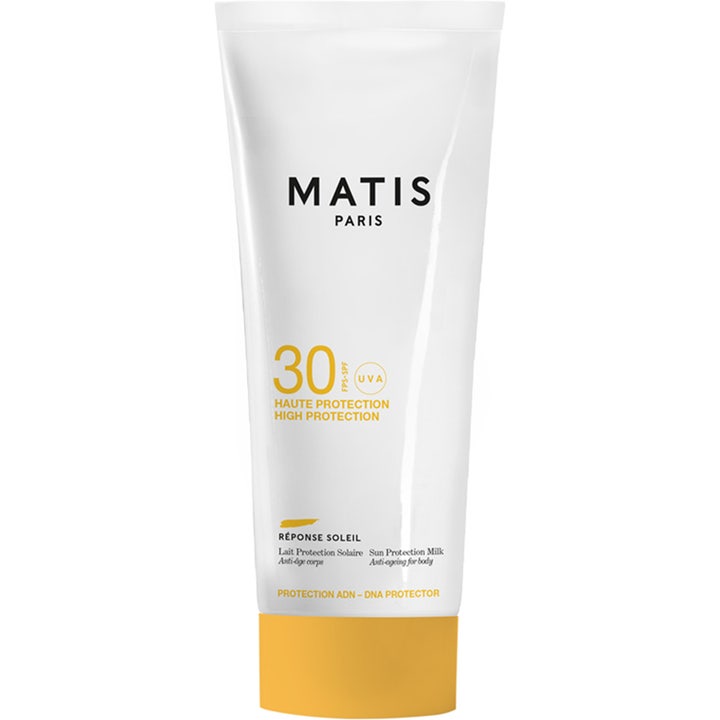 Matis Réponse Soleil Sun Protection Milk SPF 30 anti-age solcreme i en hvid tube med gult låg og detaljer.