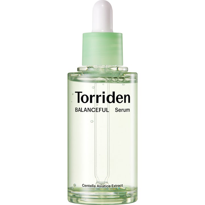Torriden Balanceful Serum 50ml beroligende ansigtsserum i gennemsigtig glasflaske med lysegrøn væske og hvid pipette