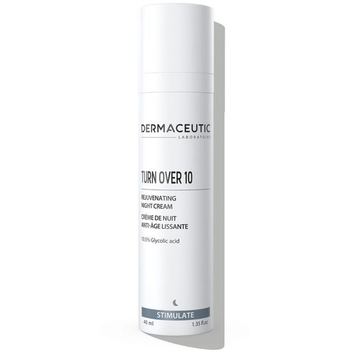 Dermaceutic Turn Over 10 40 ml foryngende natcreme med glykolsyre i en slank hvid pumpeflaske med sort tekst