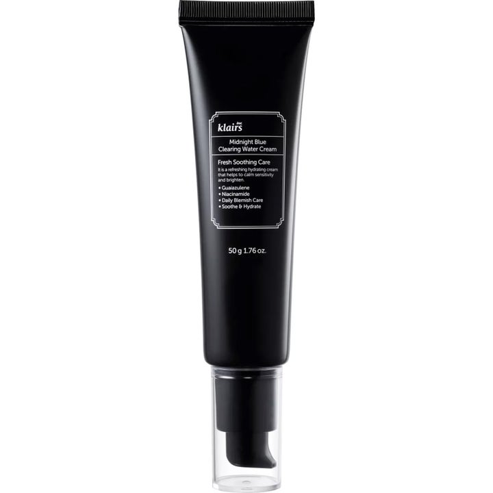 Klairs Midnight Blue Clearing Water Cream 50 g beroligende ansigtscreme i en slank sort tube med klar pumpehætte