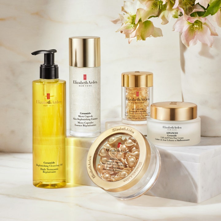 Elizabeth Arden Replenishing Cleansing Oil 200 ml nærende ansigtsrens i gul pumpeflaske blandt ceramide-produkter