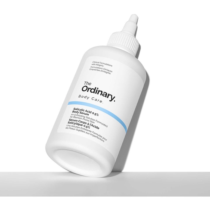 The Ordinary Salicylic Acid 0.5% Body Serum 240 ml eksfolierende kropsserum i hvid plastflaske med applikatortud