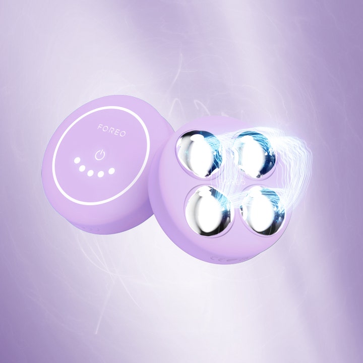 FOREO BEAR 2 body Lavender 1 stk opstrammende beauty tech med fire metalkugler og lysende energibølger