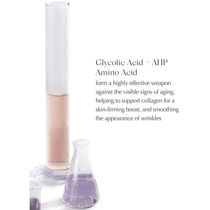 Exuviance Glycolic Expert Moisturizer 50 ml ansigtscreme med glykolsyre i laboratorieglas der udglatter huden