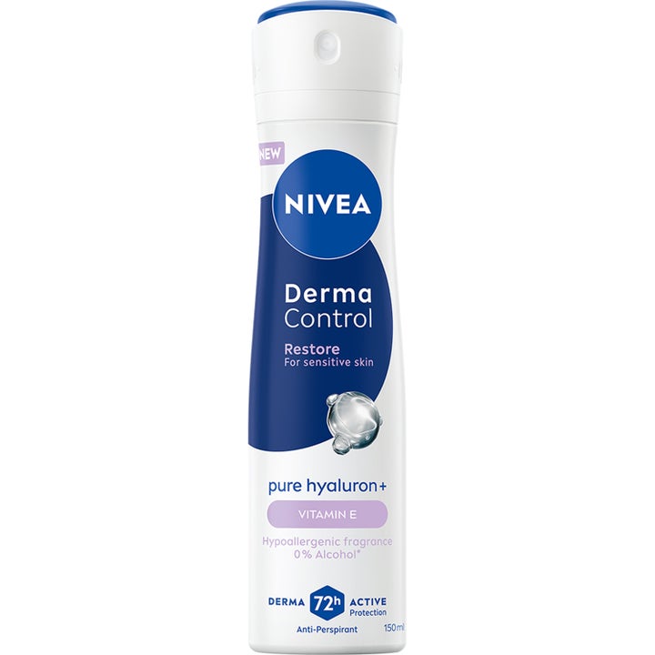 Nivea Derma Control 150 ml antiperspirant spray til sensitiv hud i hvid flaske med blå detaljer og hyalurongrafik