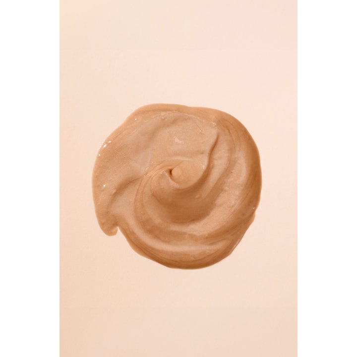 Hickap Honey Glow Priming Moisturizer 50 ml fugtgivende dagcreme med en cremet og glimtende tekstur der giver glød.