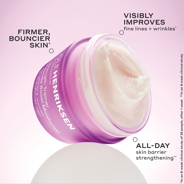 Ole Henriksen Strength Trainer Peptide Boost Moisturizer 50 ml styrkende creme i lilla krukke for fastere hud