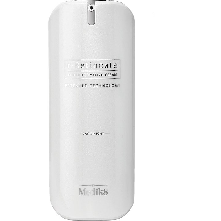 Medik8 r-Retinoate Youth Activating Cream 50 ml ungdomsaktiverende ansigtscreme i hvid perlemorsflaske med sølvdetaljer