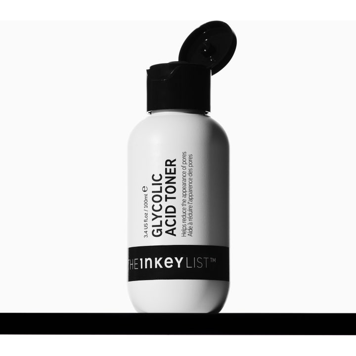 The INKEY List Glycolic Acid Toner 100 ml eksfolierende toner med fire klare dråber af flydende tekstur