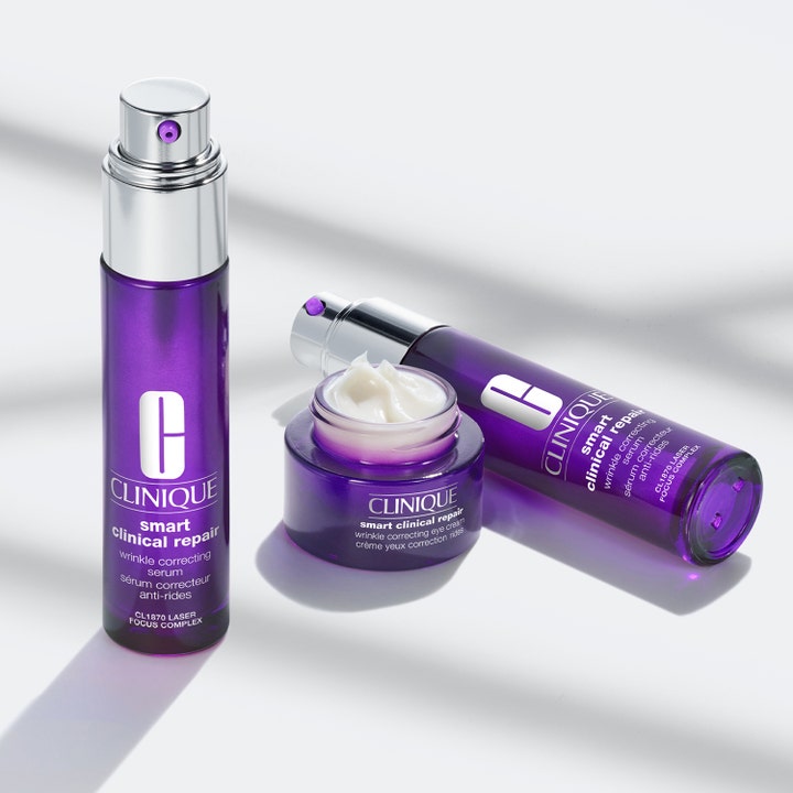 Clinique Smart Clinical Repair Wrinkle Correcting Serum 50 ml serum mod rynker i lilla flasker og krukke med hvid creme