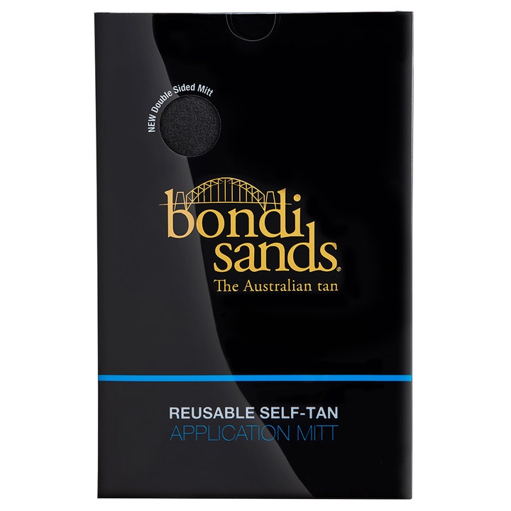 Bondi Sands Reusable Self Tan Application Mitt 1 stk til jævn påføring i sort emballage med guldlogo og rundt kighul