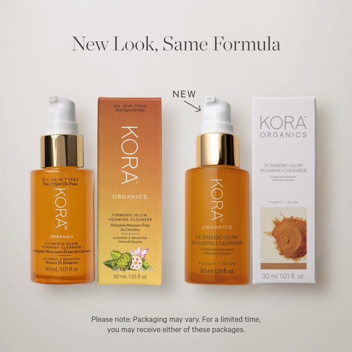 KORA Organics Turmeric Glow Foaming Cleanser 30 ml ansigtsrens i gammel og ny emballage med pumpe