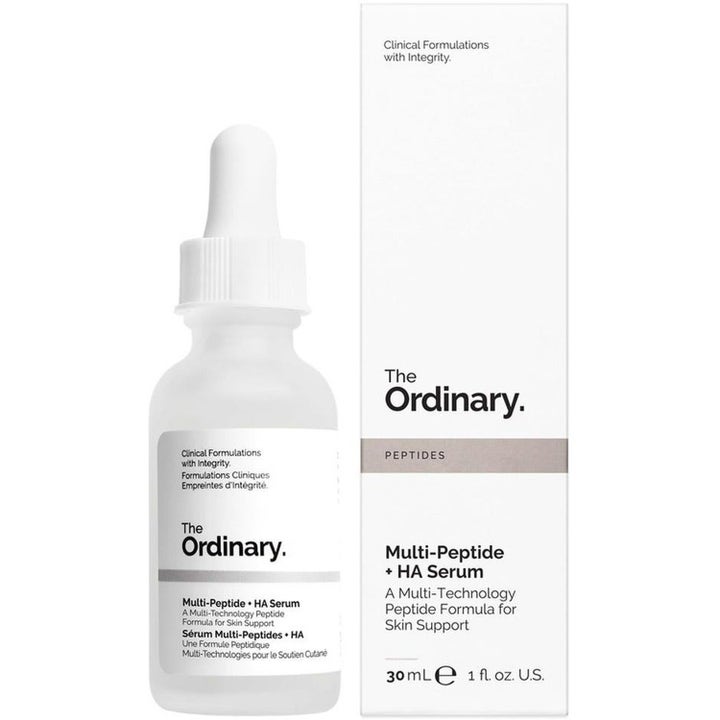 The Ordinary Multi-Peptide + HA Serum 30 ml hudpleje i frostet glasflaske med pipette og hvid æske.