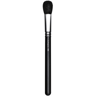 MAC Cosmetics 109S Small Contour Brush