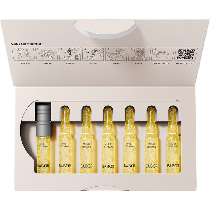 Babor Ampoule Multi Vitamin 14 ml serum i glasampuller der giver glød og næring i en gaveæske