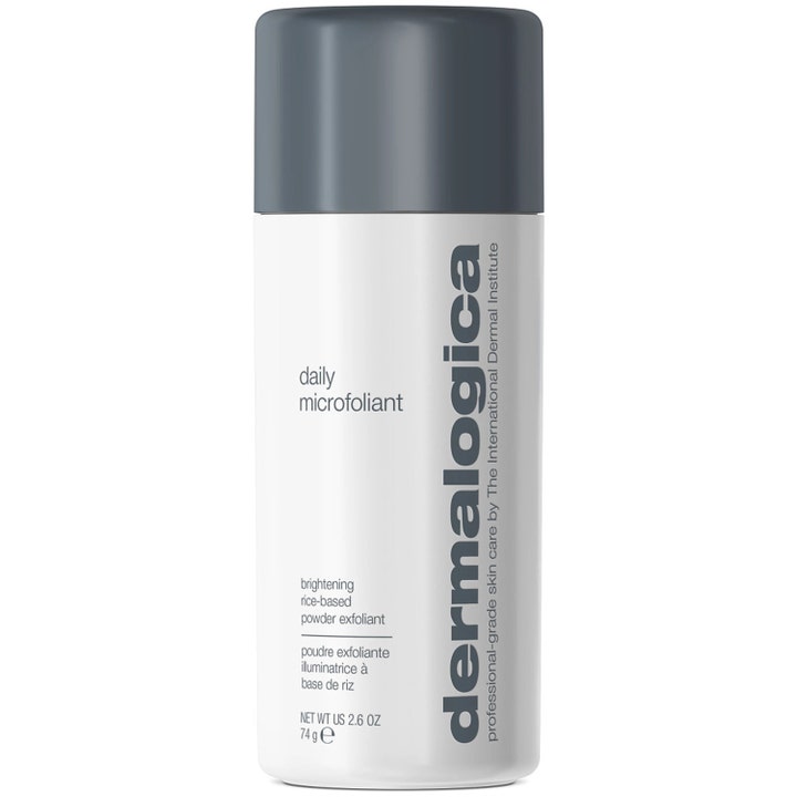 Dermalogica Daily Microfoliant 74 g lysnende eksfolierende pulver i hvid flaske med gråt låg der giver huden glød.