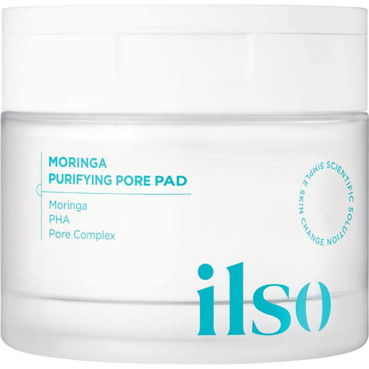 ilso Moringa Purifying Pore Pad rensende ansigtspads med PHA i en frostet hvid plastkrukke med hvidt låg.