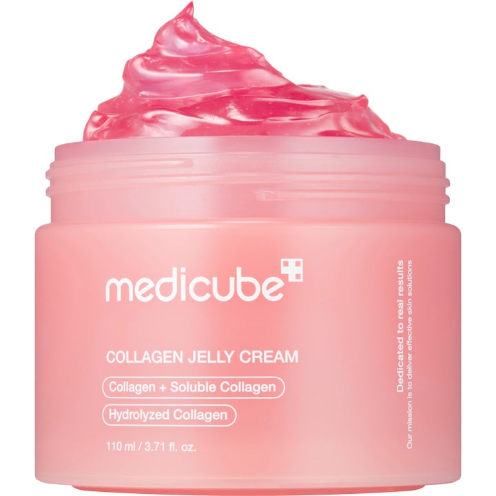 Medicube Collagen Jelly Cream 110 ml dagcreme giver glød med sin fyldige lyserøde geltekstur i en mat krukke.