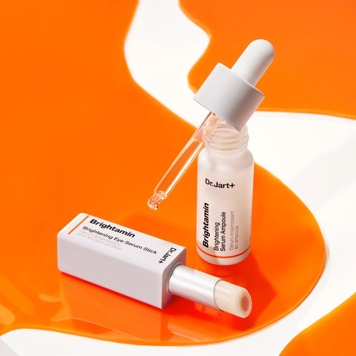 Dr.Jart+ Brightamin Brightening Eye Serum Stick 3,6 g lysnende øjenpleje i hvid stift og lille serumflaske
