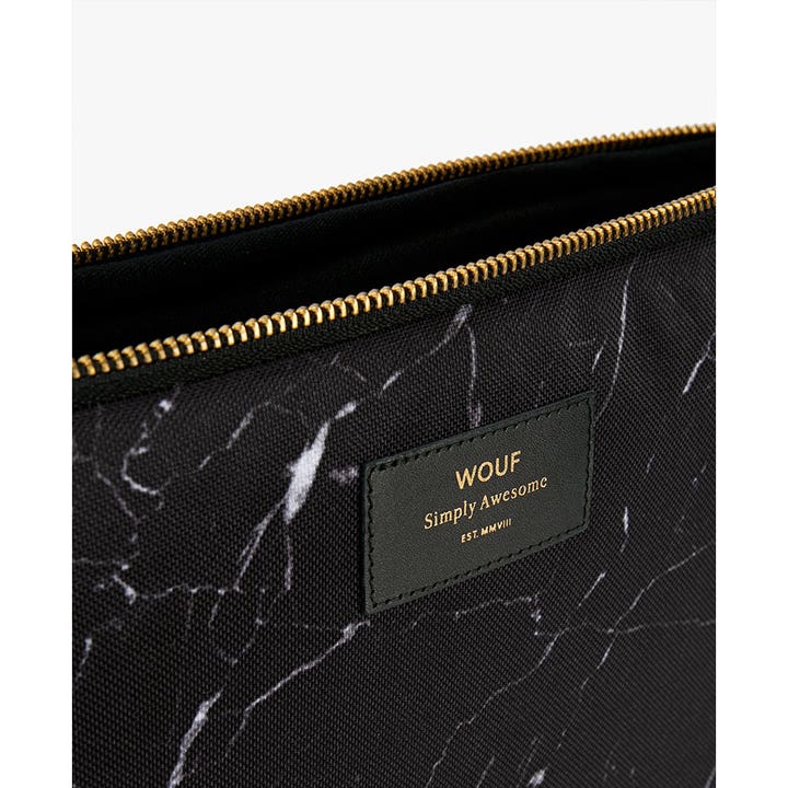 Black Marble 15"