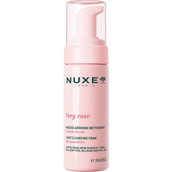 Nuxe Very Rose Light Cleansing Foam 150 ml beroligende ansigtsrens i lyserød flaske med pumpe og klart låg