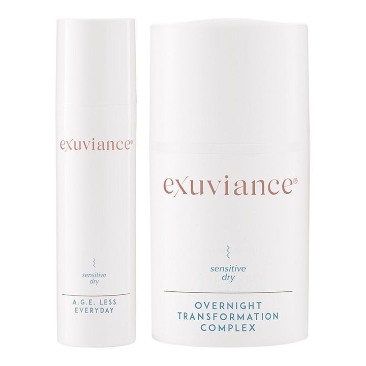 Exuviance A.G.E. Less Everyday og Overnight Transformation Complex fugtgivende ansigtspleje i hvide beholdere